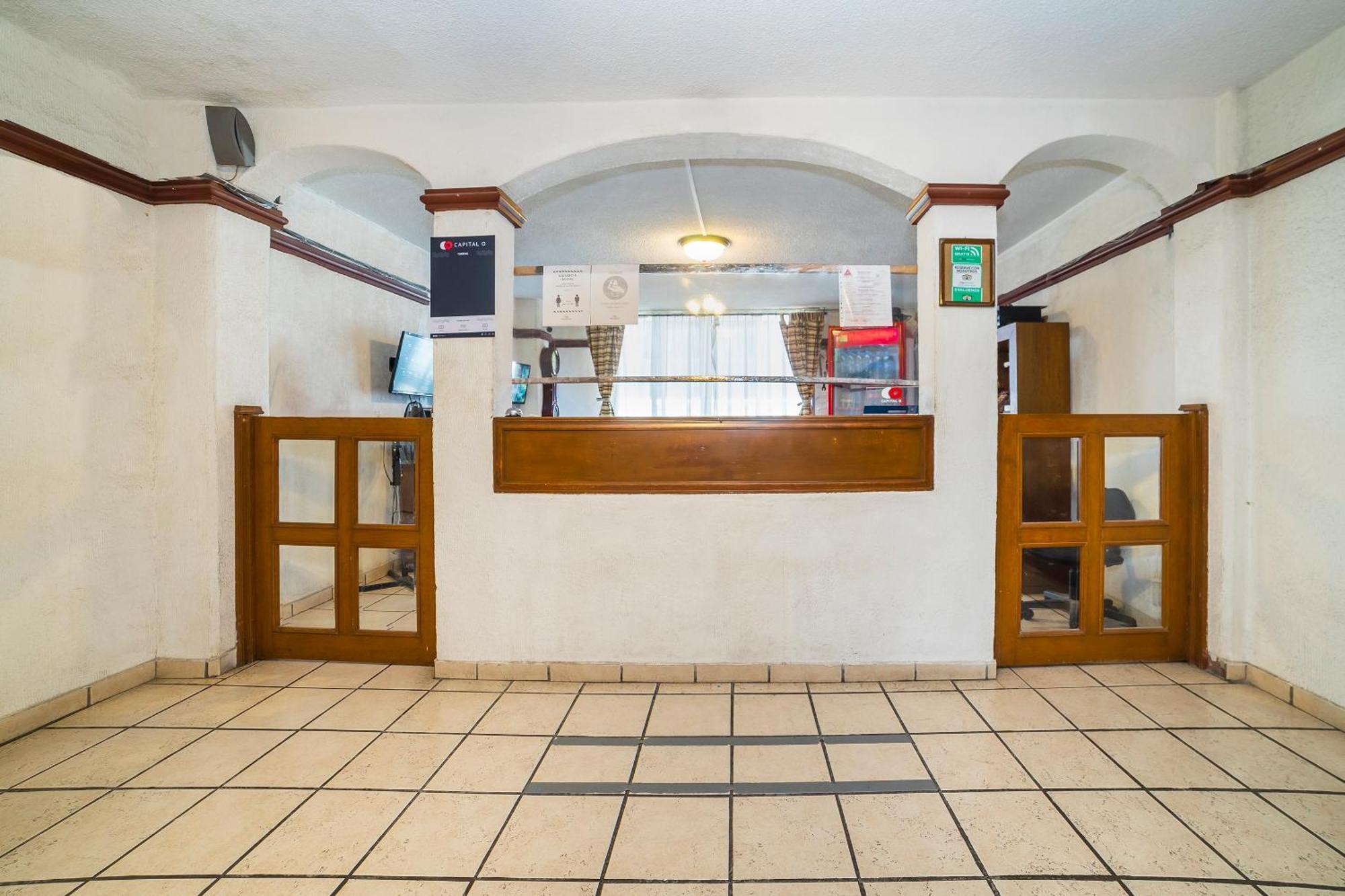 סלאיה Capital O Hotel Casa Blanca מראה חיצוני תמונה