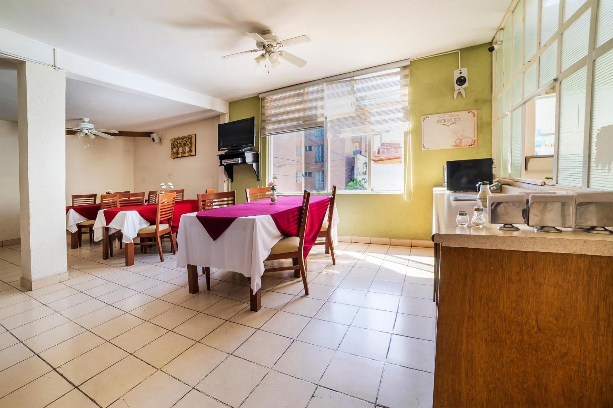 סלאיה Capital O Hotel Casa Blanca מראה חיצוני תמונה